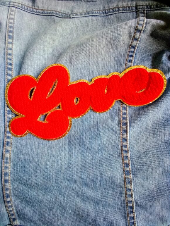 Patch Dos entier LOVE rouge